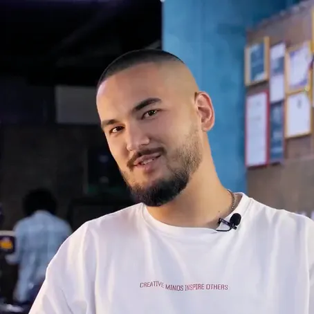 Barbershop Uncle Chill